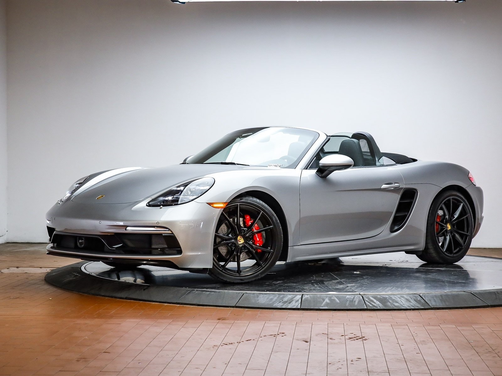 2025 Porsche 718 Boxster Convertible 