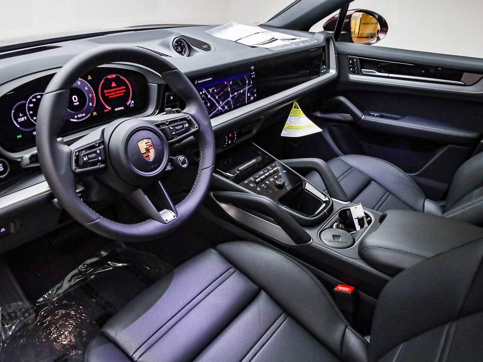 2025 Porsche Cayenne Coupe photo 4