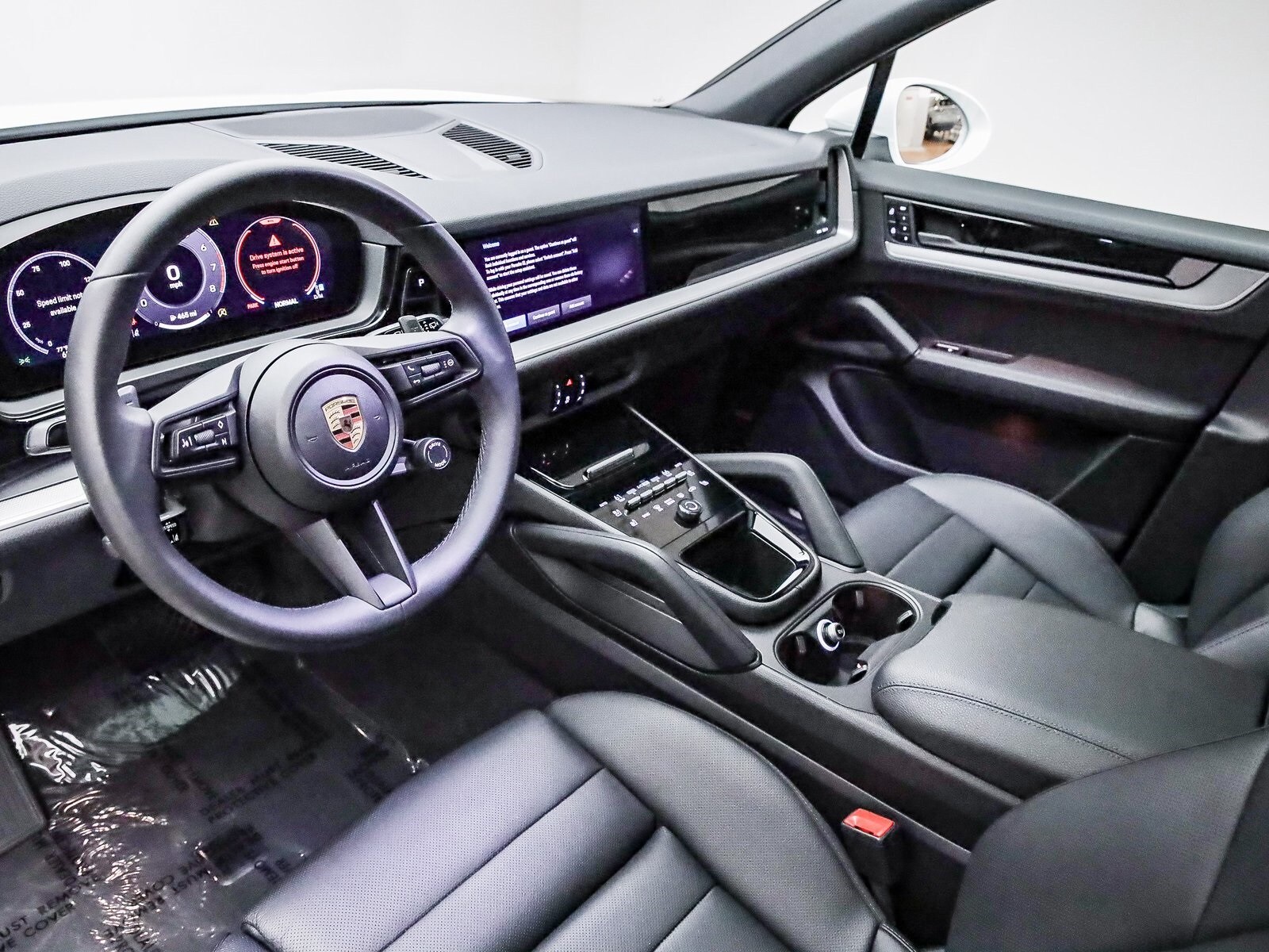 2025 Porsche Cayenne photo 4