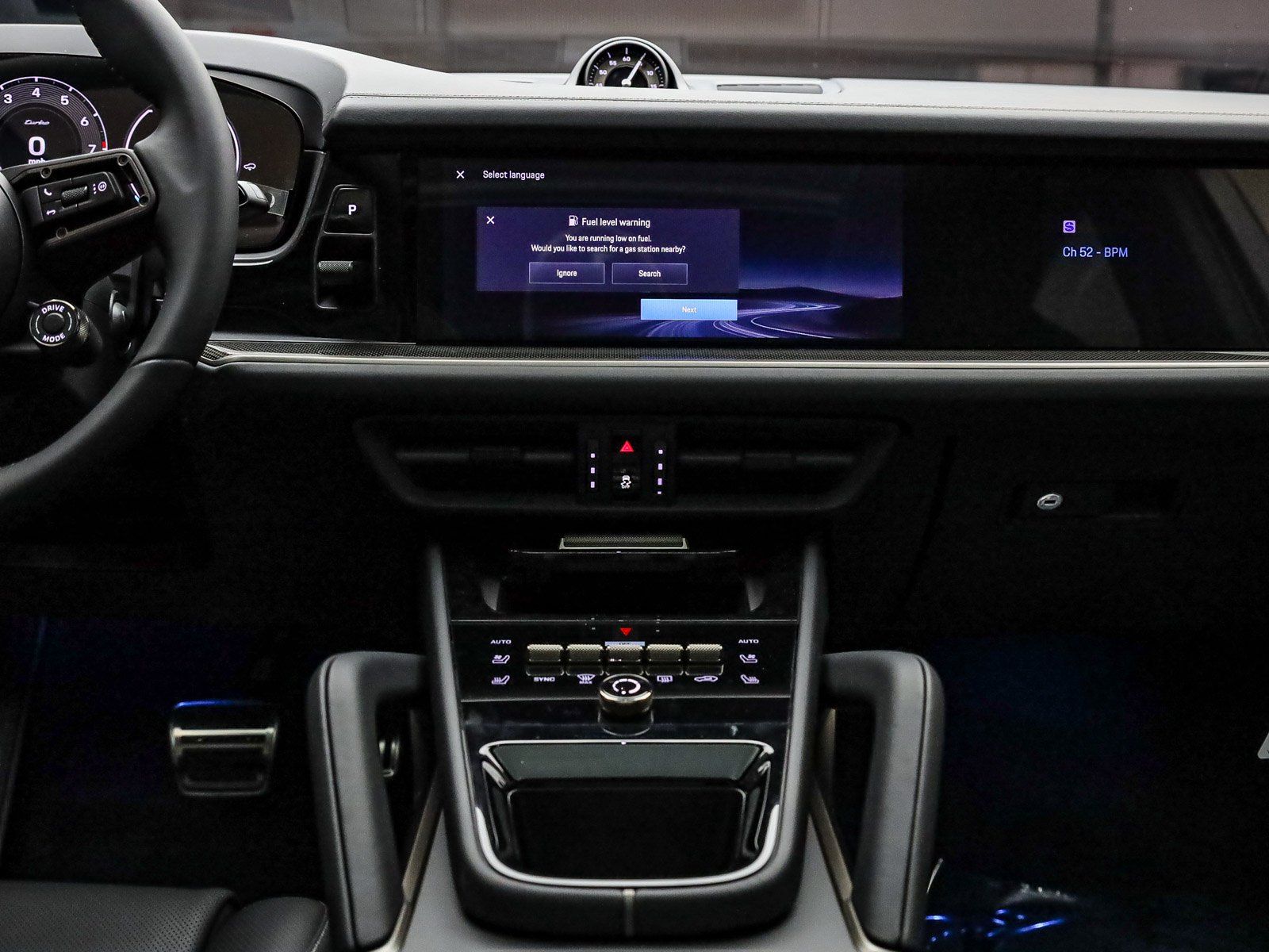 2026 Porsche Cayenne Coup Turbo E-Hybrid - Photo 17
