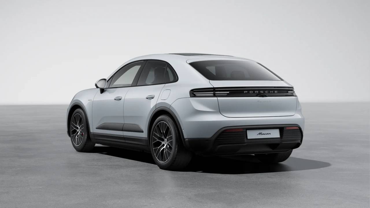 2025 Porsche Macan Electric photo 3