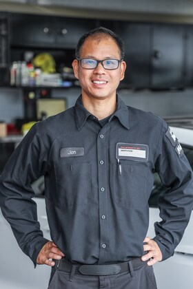 Staff member Jonathan Mark from ID_13baf65f0762