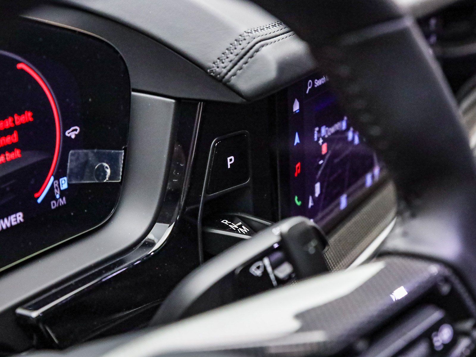 2026 Porsche Cayenne Coup Turbo E-Hybrid - Photo 27