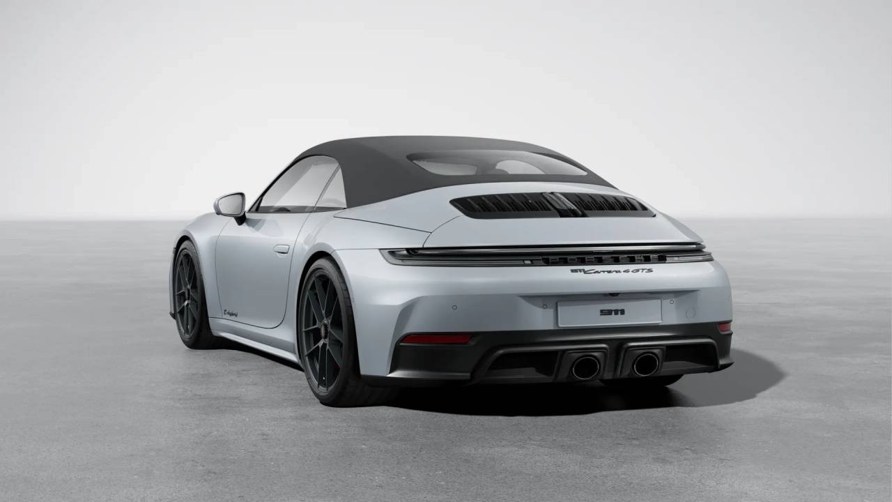 2026 Porsche 911 4 GTS Cabriolet photo 3