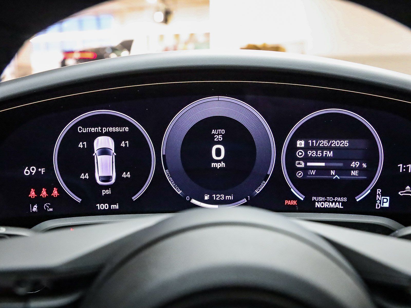 2025 Porsche Taycan S - Photo 28