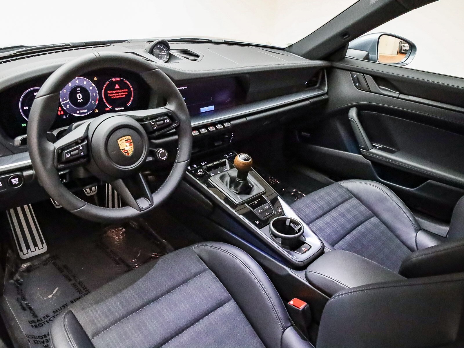 2025 Porsche 911 T photo 4