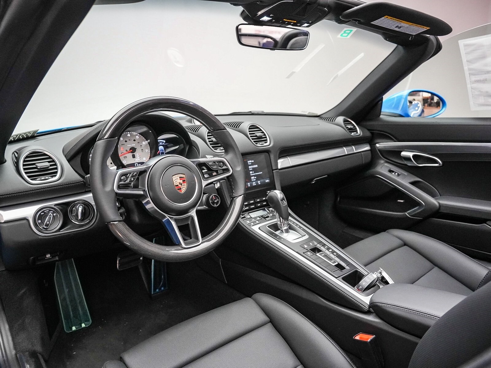 2025 Porsche Boxster S photo 4