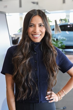 Staff member Lauren Castanos from ID_450f413b8738