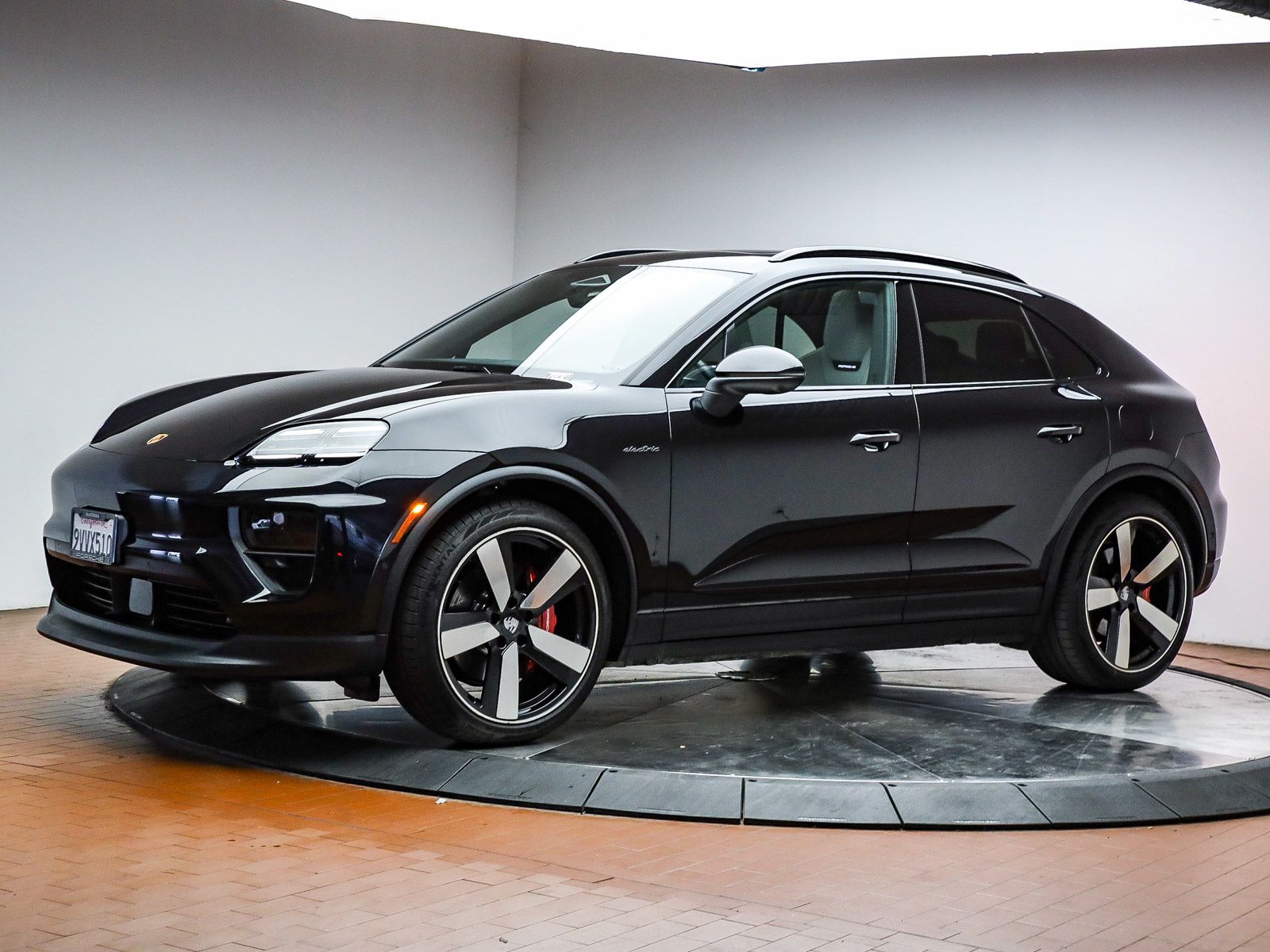 Certified 2025 Porsche Macan S with VIN WP1AB2XA6SL152502 for sale in Norwalk, CA