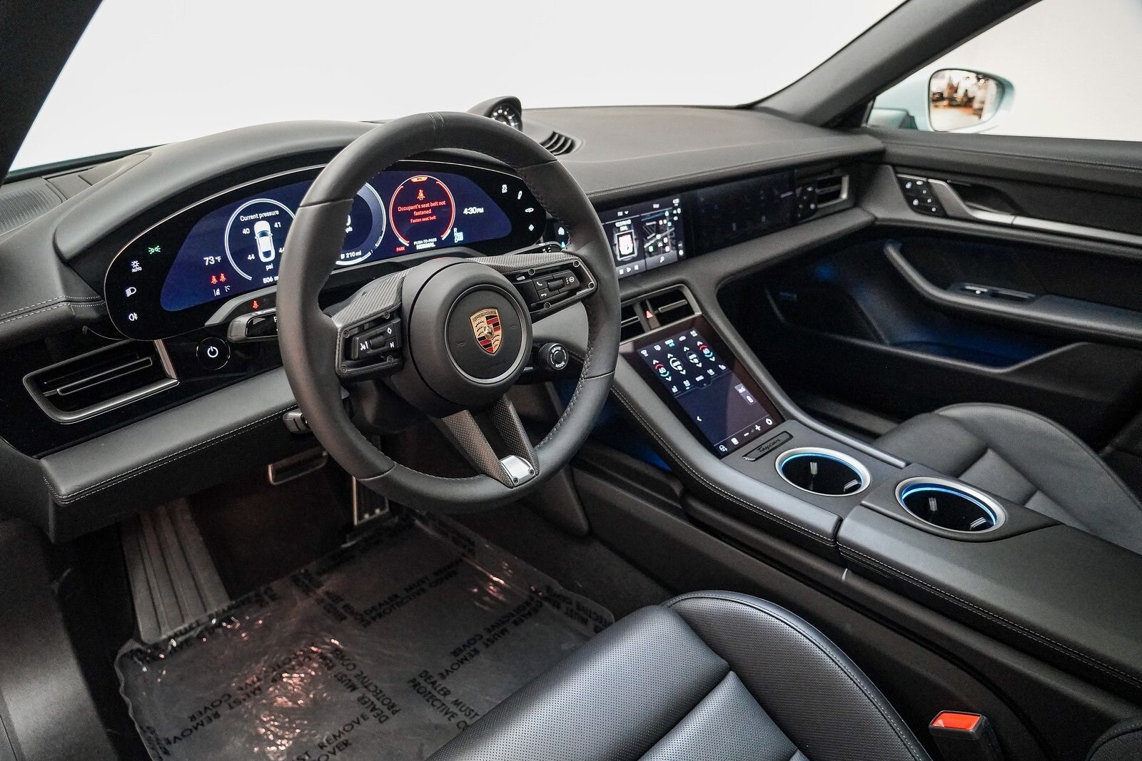 2025 Porsche Taycan 4S photo 4