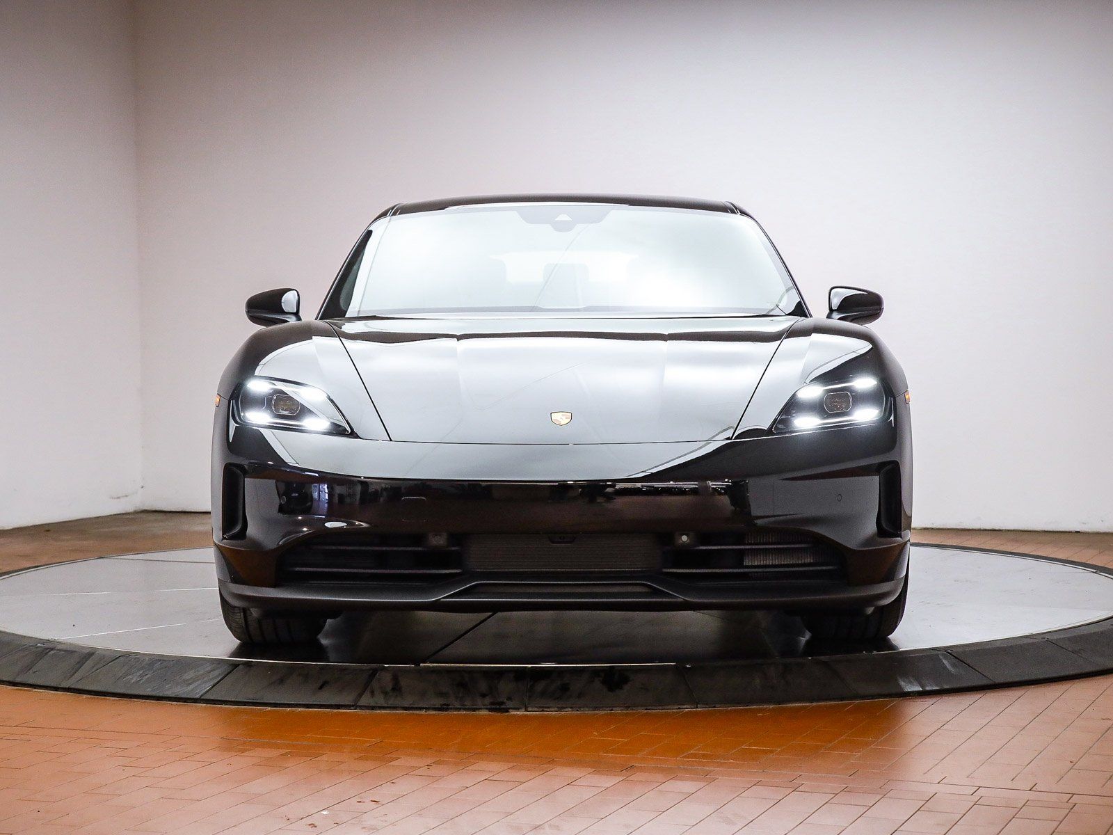 2026 Porsche Taycan Base - Photo 6