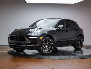 2025 Porsche Macan SUV