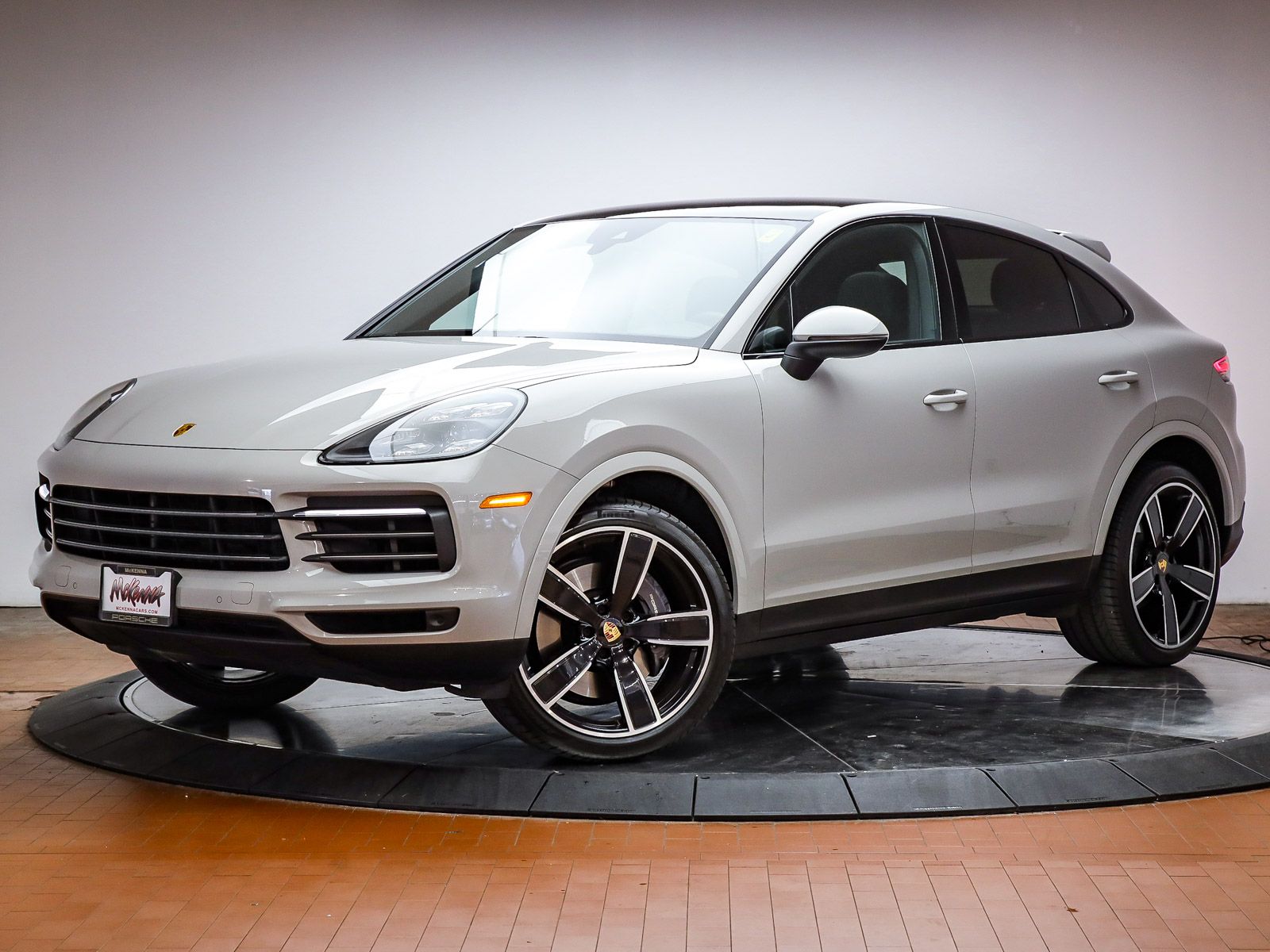 2022 Porsche Cayenne Coup Platinum Edition