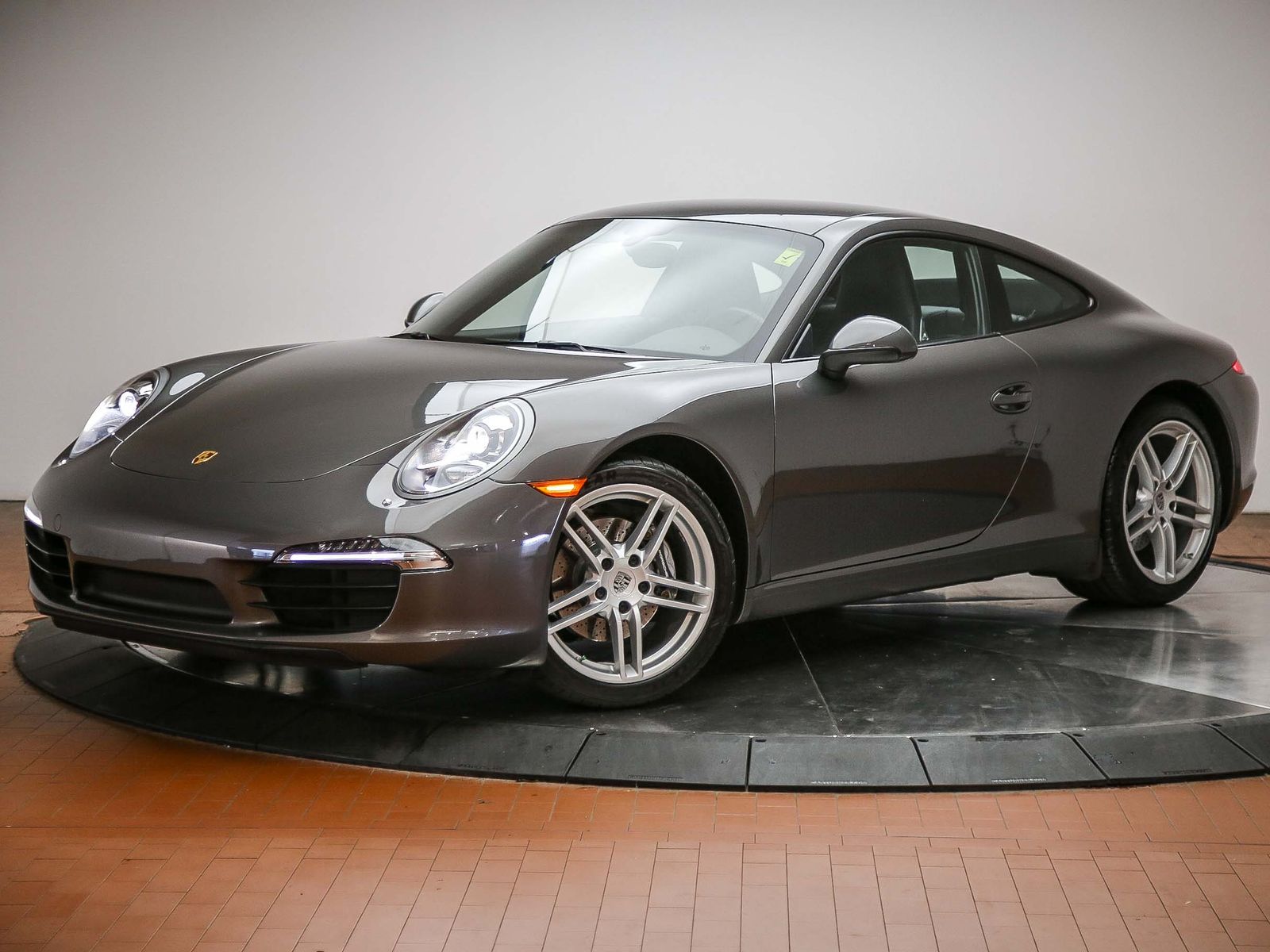 2013 Porsche 911 Carrera 4 Coupe's photo