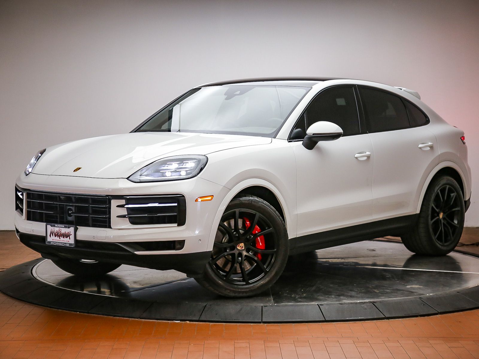 2026 Porsche Cayenne S's photo