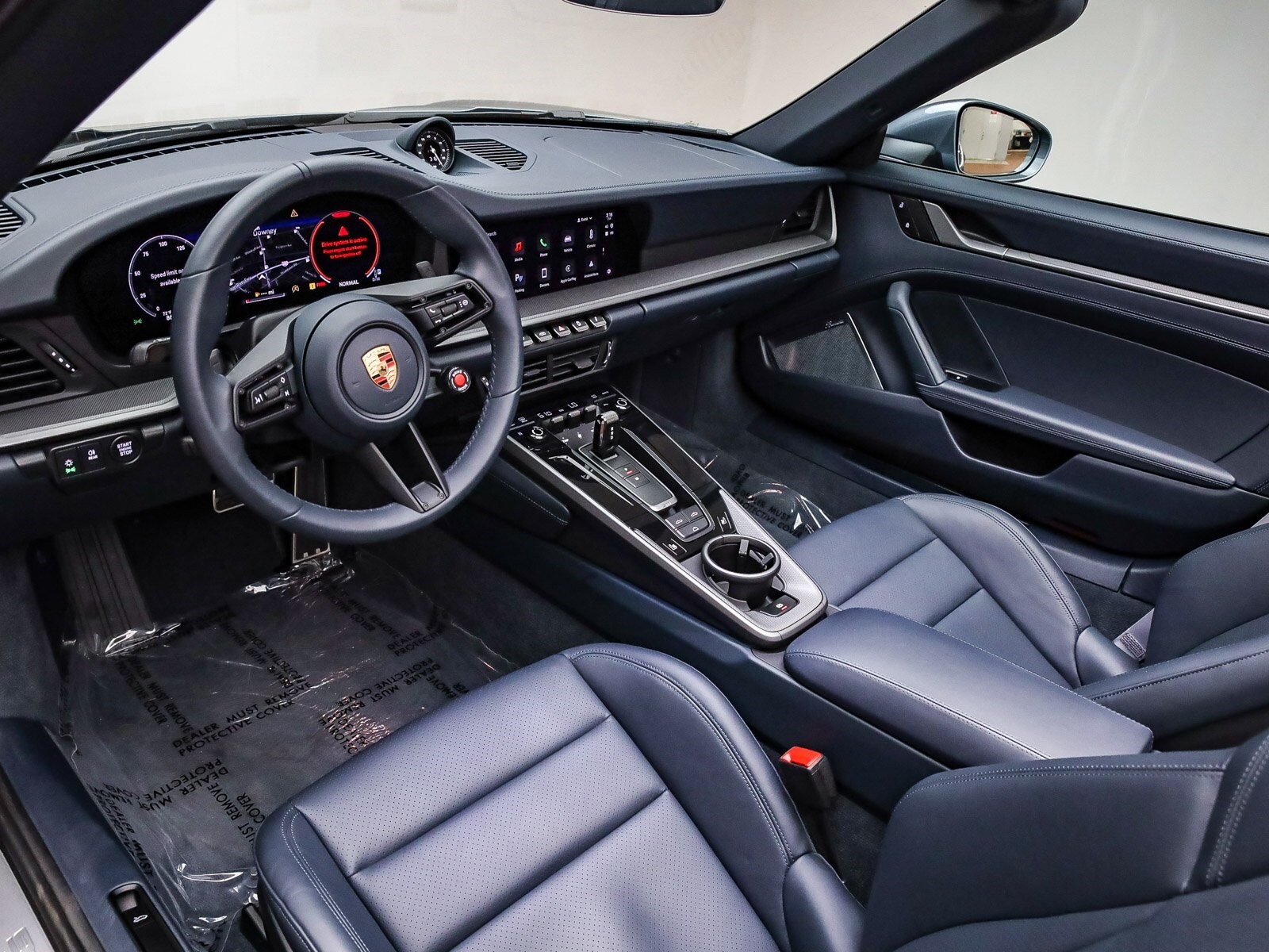 2025 Porsche 911 photo 4