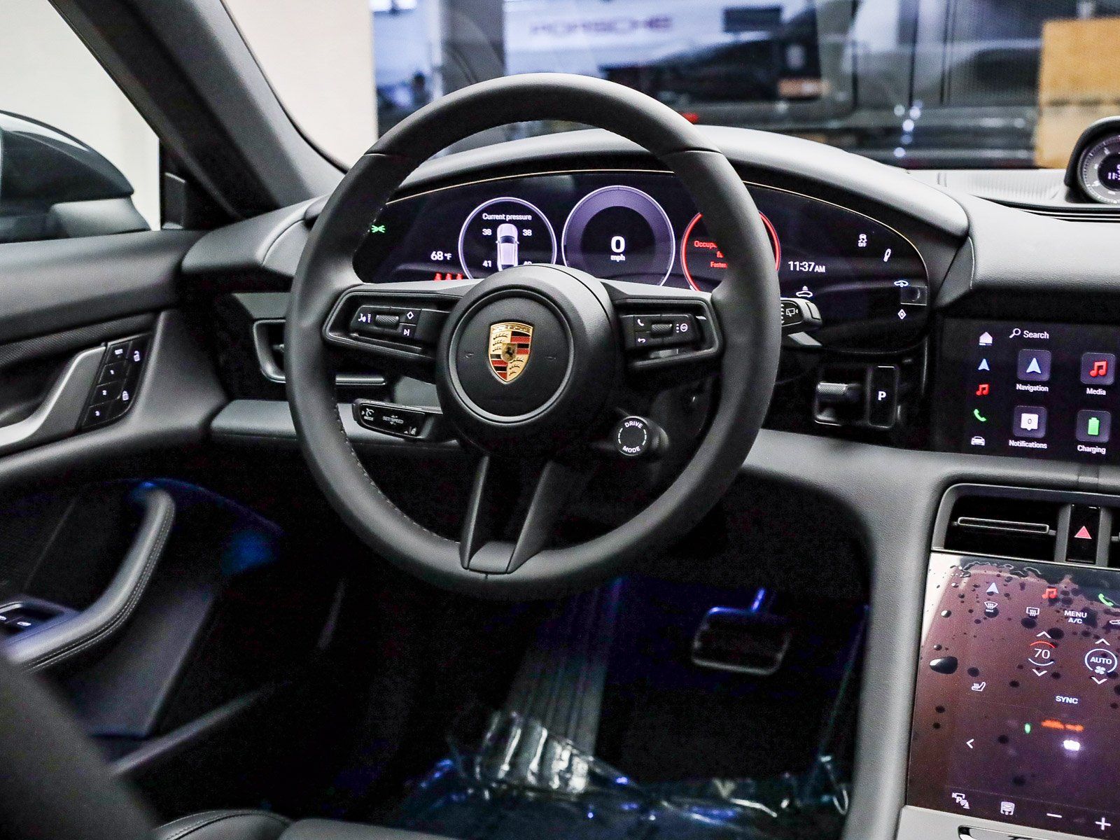 2025 Porsche Taycan Base - Photo 19
