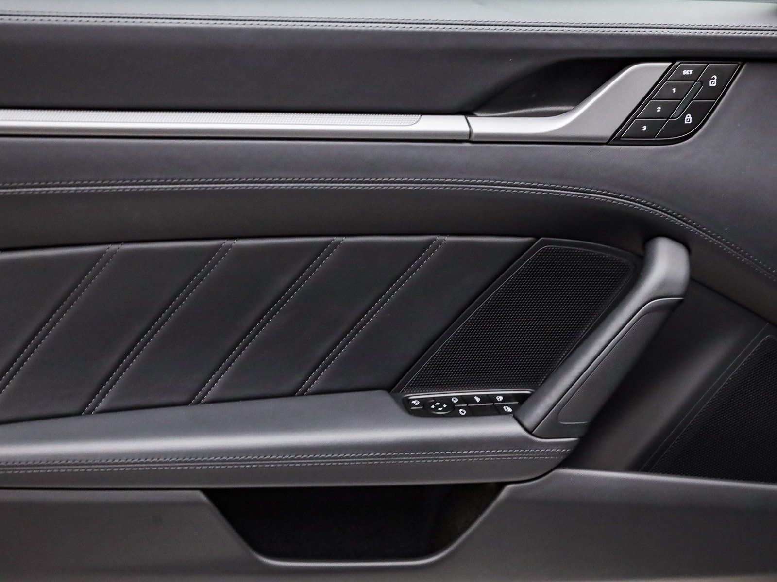 2026 Porsche 911 - Photo 24
