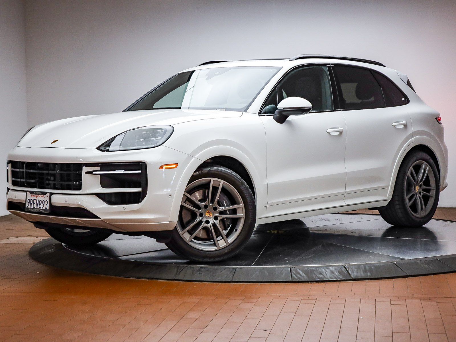 2025 Porsche Cayenne Base