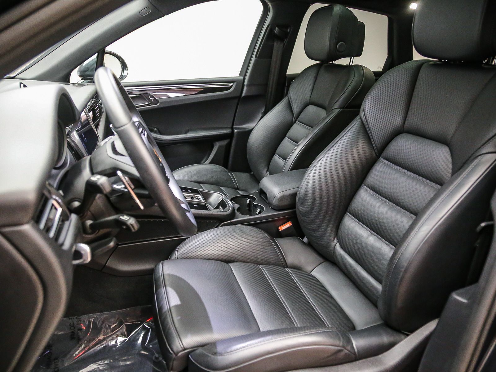 Certified 2026 Porsche Macan SUV