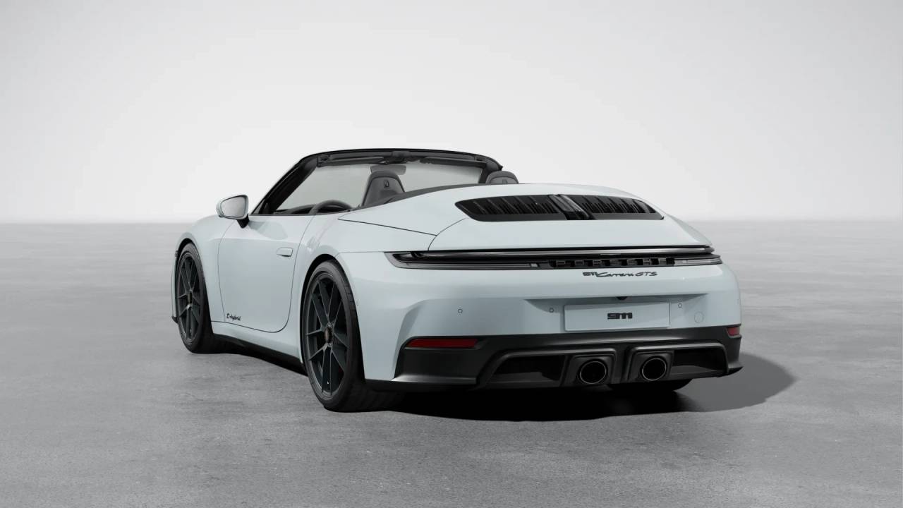 2026 Porsche 911 GTS Cabriolet photo 3