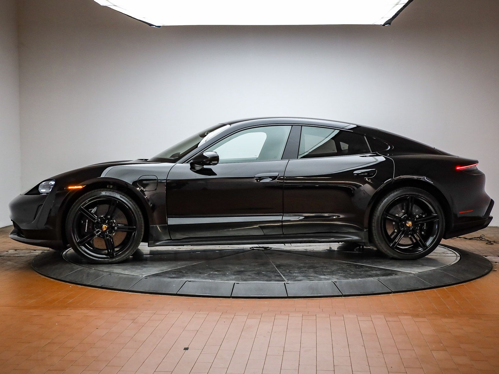 Used 2021 Porsche Taycan Turbo S with VIN WP0AC2Y14MSA62647 for sale in Norwalk, CA