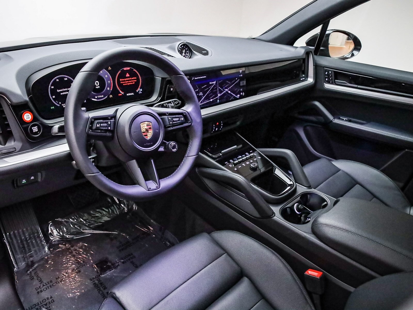 2025 Porsche Cayenne photo 3