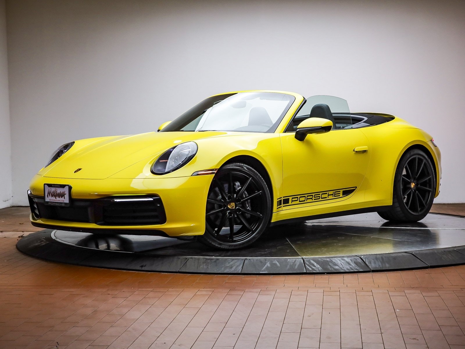 2023 Porsche 911 Convertible 