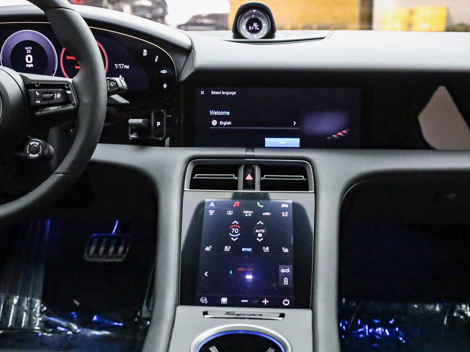 2025 Porsche Taycan S - Photo 17