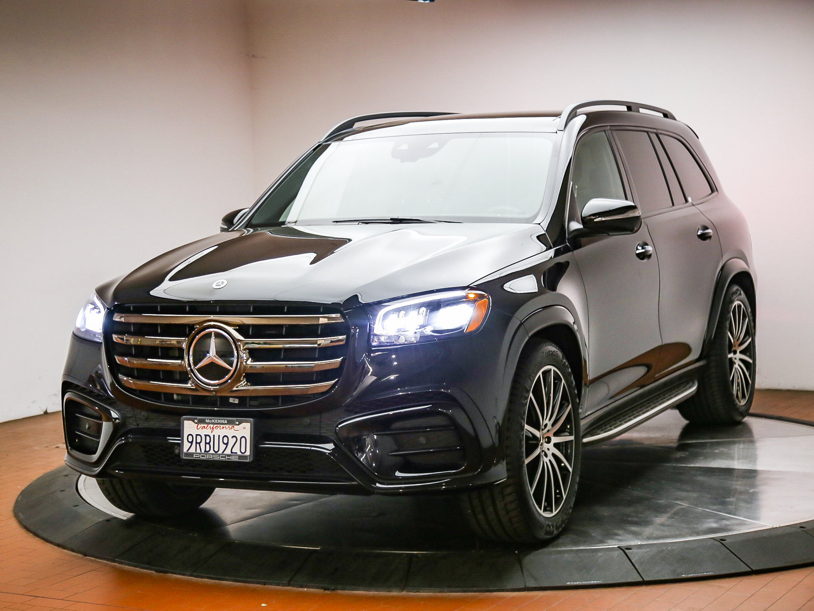  Mercedes-Benz GLS 580