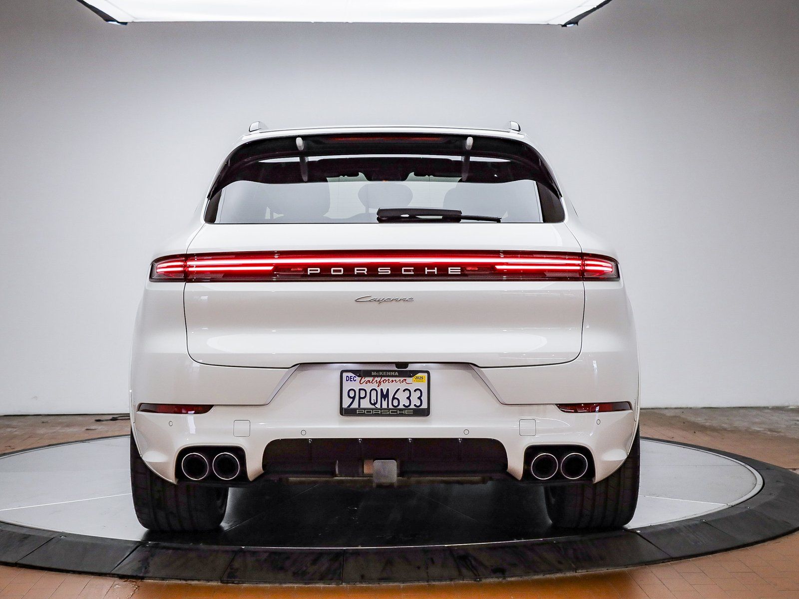 2025 Porsche Cayenne Base - Photo 7