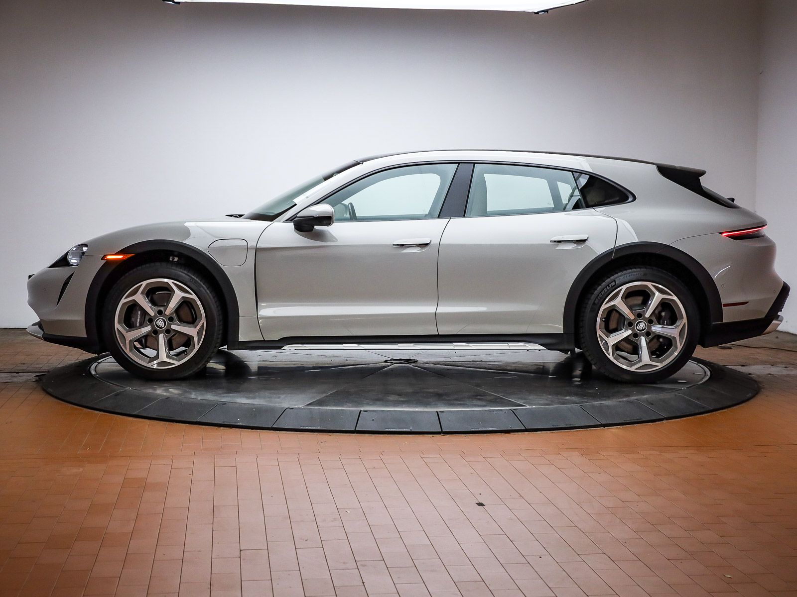 Certified 2022 Porsche Taycan Base with VIN WP0BA2Y17NSA67675 for sale in Norwalk, CA