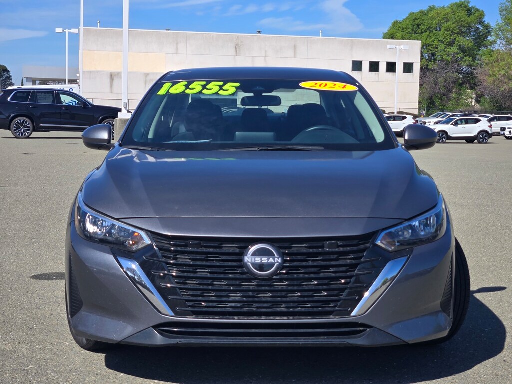 Used 2024 Nissan Sentra SV Sedan