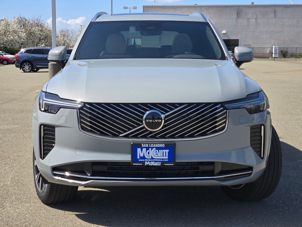 New 2025 Volvo XC90 B5 (2025.5) Core SUV