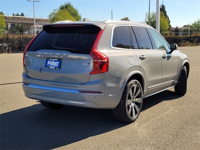 2025 Volvo XC90 B6 Ultra 6-Seater photo 4