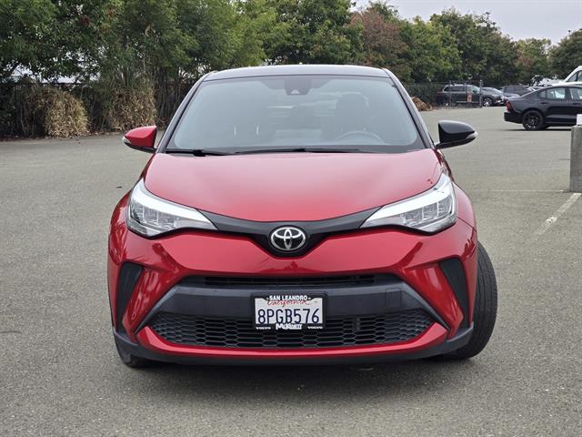 2020 Toyota C-HR XLE photo 2