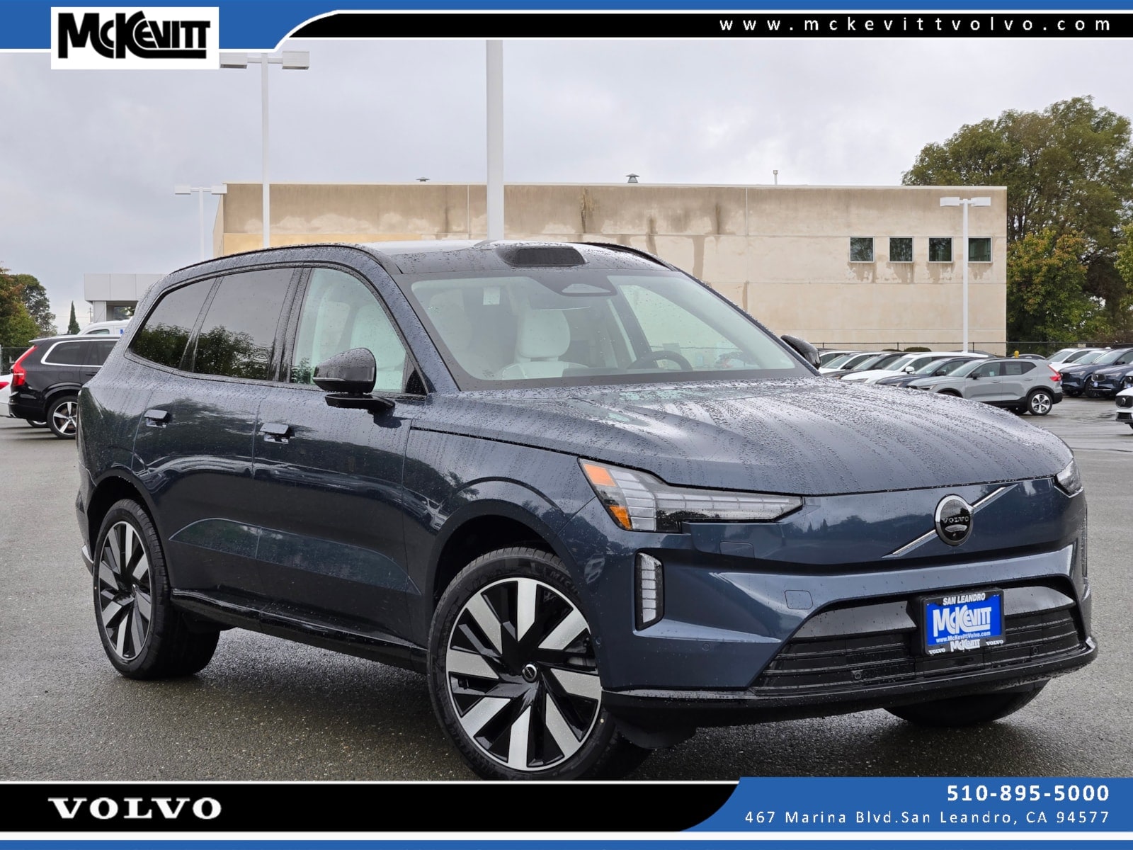 2025 Volvo EX90 Plus's photo