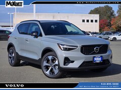 2026 Volvo XC40 B4 Plus FWD SUV YV4K92UC7T2709688