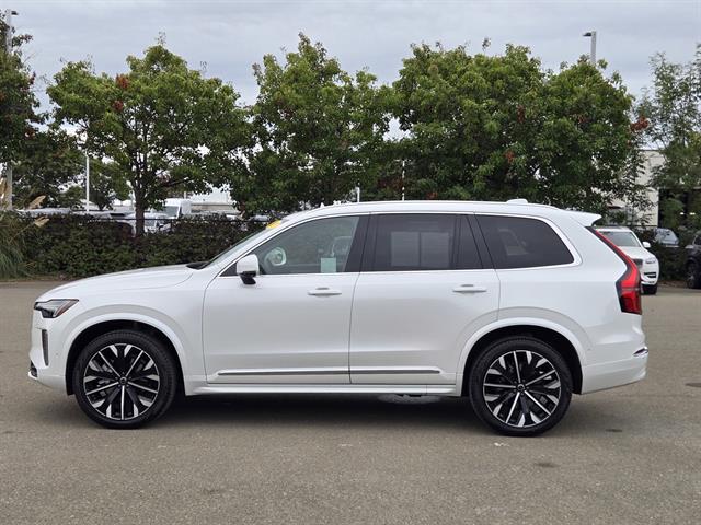 2025 Volvo XC90 Plus photo 4