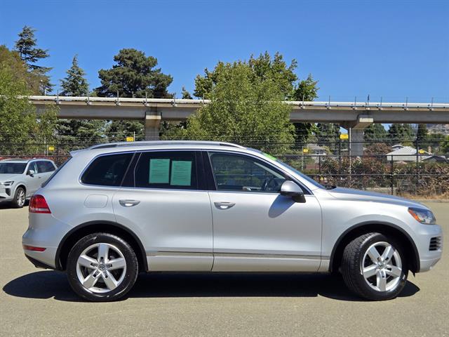 2013 Volkswagen Touareg V6 FSI TDI photo 3
