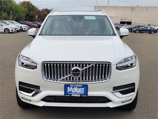 2025 Volvo XC90 Plus photo 2
