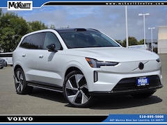 2025 Volvo EX90 Twin Motor Performance Ultra 7-Seater AWD SUV 7JDE23VL6SG013003 for Sale at McKevitt Volvo Cars San Leandro