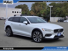 2026 Volvo V60 Cross Country B5 Ultra AWD Wagon YV4L12WL3T2170530 for Sale at McKevitt Volvo Cars San Leandro
