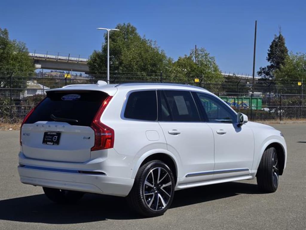 Certified 2025 Volvo XC90 Plus SUV