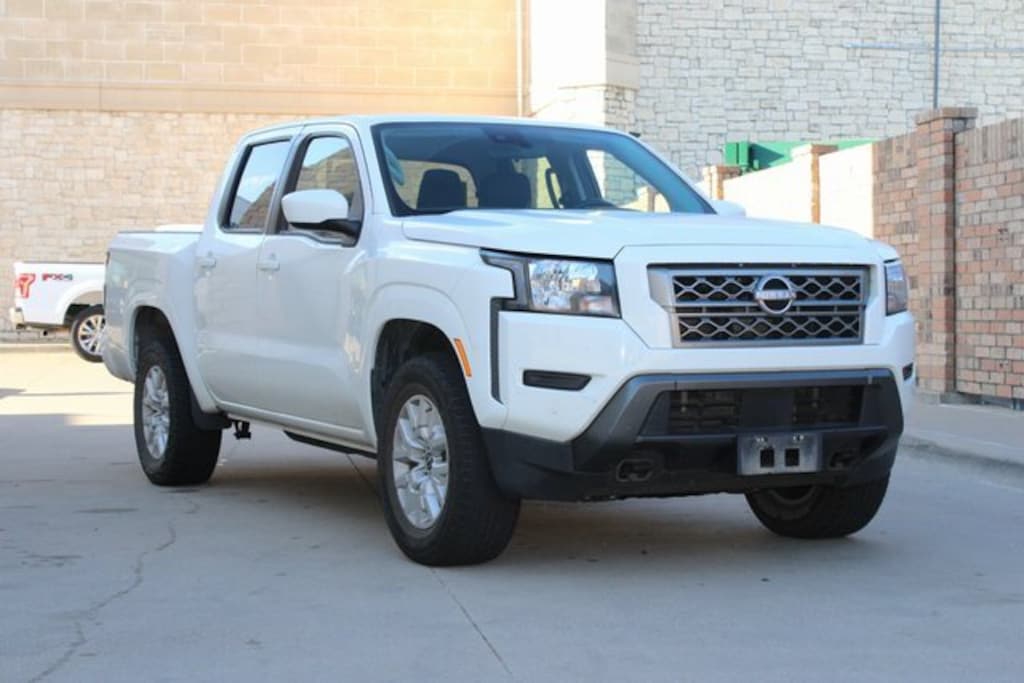 Used 2022 Nissan Frontier SV Truck Crew Cab