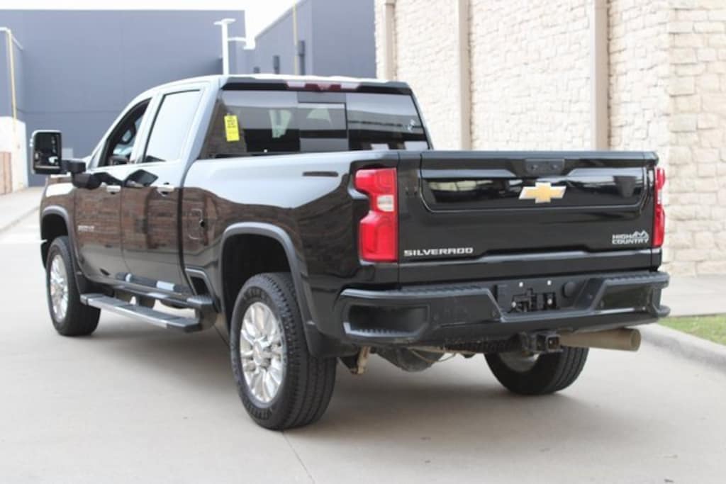 Used 2022 Chevrolet Silverado 3500 HD High Country Truck Crew Cab