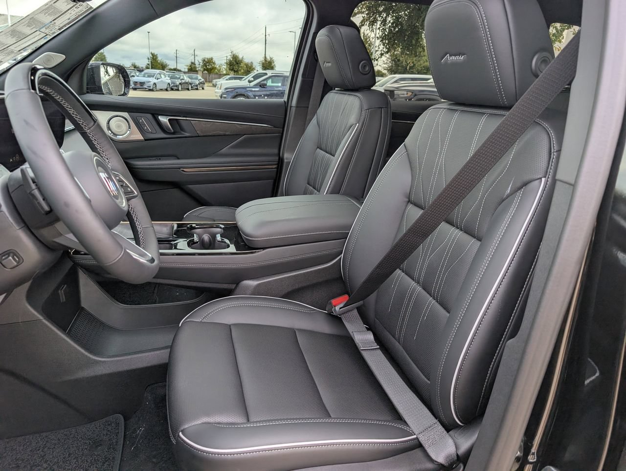 2026 Buick Enclave Avenir - Photo 18