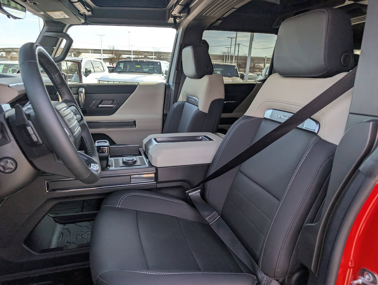 2026 GMC HUMMER EV 2X - Photo 18