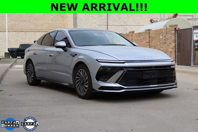 2025 Hyundai Sonata Limited's photo