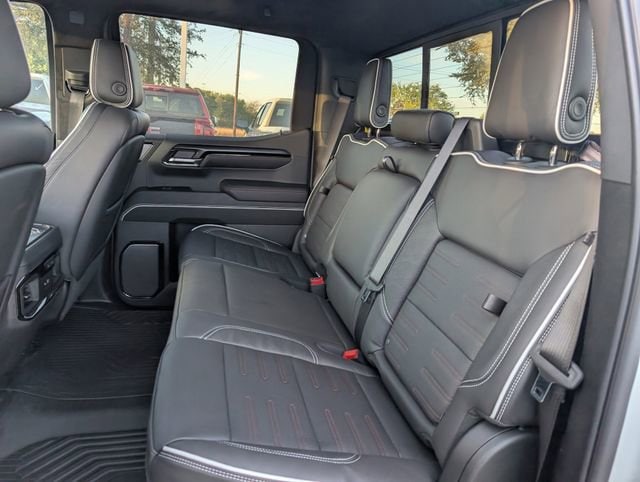 2026 GMC Sierra 1500 AT4X - Photo 20